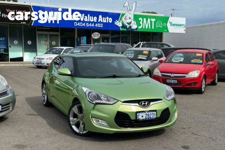 Green 2013 Hyundai Veloster Hatch + FS