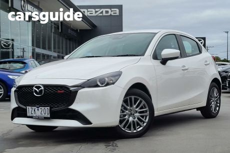 White 2023 Mazda Mazda2 Hatchback G15 Evolve