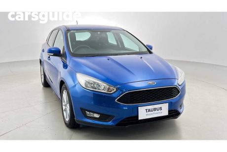 Blue 2015 Ford Focus Hatchback Trend