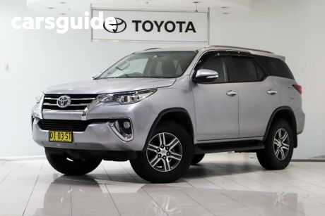 Silver 2015 Toyota Fortuner Wagon GXL