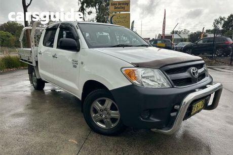 White 2008 Toyota Hilux Dual Cab Pick-up Workmate