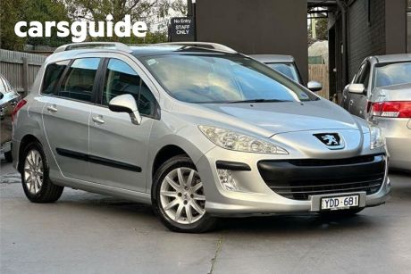 Silver 2010 Peugeot 308 Hatchback XSE HDI