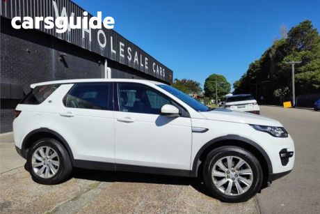 White 2015 Land Rover Discovery Sport Wagon TD4 HSE