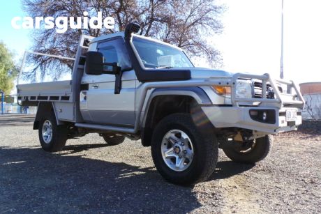 White 2011 Toyota Landcruiser Cab Chassis GXL (4X4)