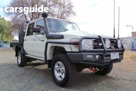 White 2020 Toyota Landcruiser Double Cab Chassis GXL (4X4)