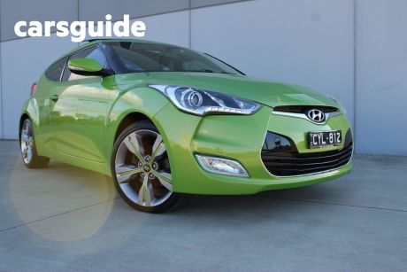 Green 2012 Hyundai Veloster Coupe +