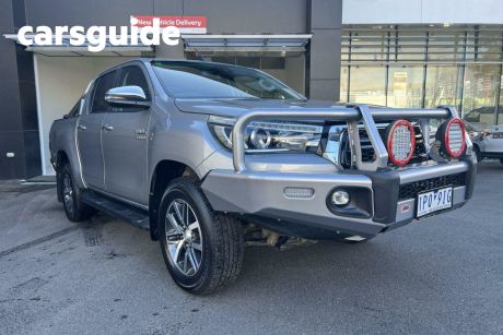Silver 2020 Toyota Hilux Double Cab Pick Up SR5 (4X4)