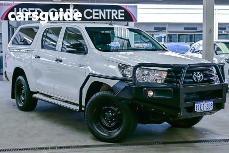 White 2017 Toyota Hilux Dual Cab Utility Workmate (4X4)
