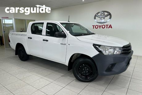 White 2019 Toyota Hilux Ute Tray 4x2 Workmate 2.7L Double
