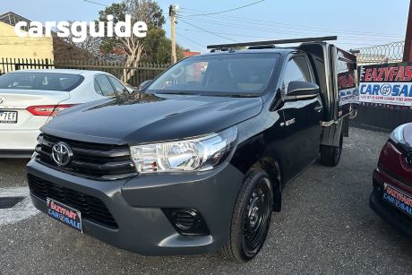 Black 2018 Toyota Hilux Cab Chassis Workmate