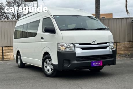 White 2018 Toyota HiAce Bus Commuter (12 Seats)