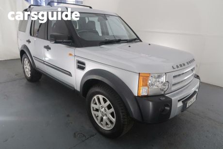 Silver 2008 Land Rover Discovery 3 Wagon SE
