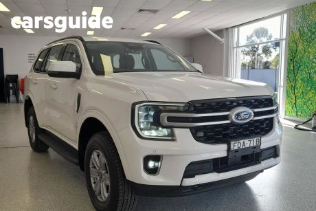 White 2023 Ford Everest SUV Ambiente