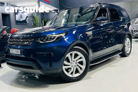 Blue 2017 Land Rover Discovery Wagon SD4 SE