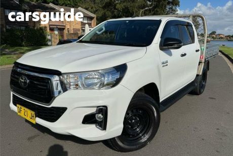 White 2019 Toyota Hilux Double Cab Pick Up SR HI-Rider