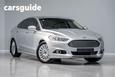 Silver 2015 Ford Mondeo Hatchback Trend