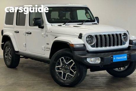 White 2024 Jeep Wrangler Unlimited Hardtop Overland (4X4)