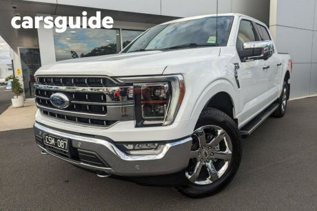 White 2023 Ford F150 Double Cab Pick Up Lariat SWB (4WD)