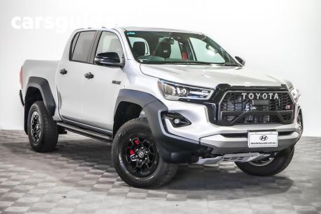 Silver 2023 Toyota Hilux Double Cab Pick Up GR-Sport TWO-Tone (4X4)