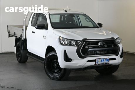 White 2021 Toyota Hilux X Cab Cab Chassis SR (4X4)
