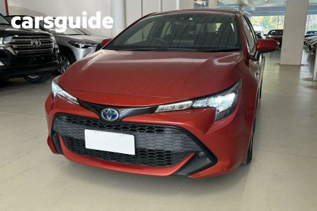 Red 2018 Toyota Corolla Hatchback Ascent Sport (hybrid)