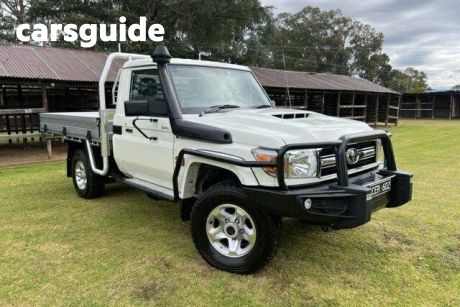 White 2023 Toyota Landcruiser Ute Tray LC Military GXL 4.5L T Diesel Manual Single C/Chassis 7C2517