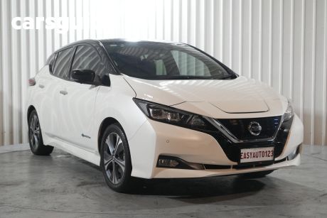 White 2019 Nissan Leaf Hatchback