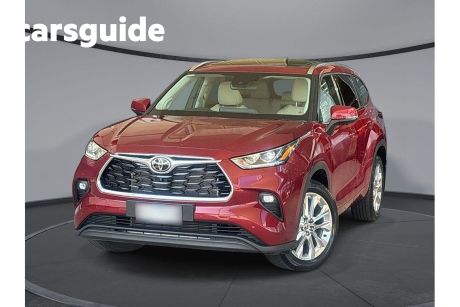 Red 2023 Toyota Kluger Wagon Grande AWD