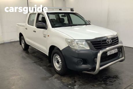 White 2013 Toyota Hilux Dual Cab Pick-up Workmate