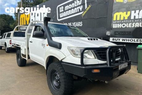 White 2013 Toyota Hilux Cab Chassis SR (4X4)