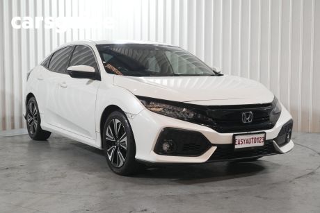 White 2019 Honda Civic Hatchback VTI-LX
