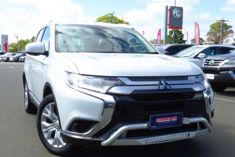 White 2019 Mitsubishi Outlander Wagon ES Adas 5 Seat (2WD)