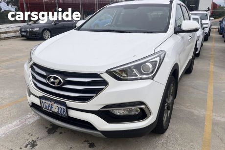 White 2017 Hyundai Santa FE Wagon Active X