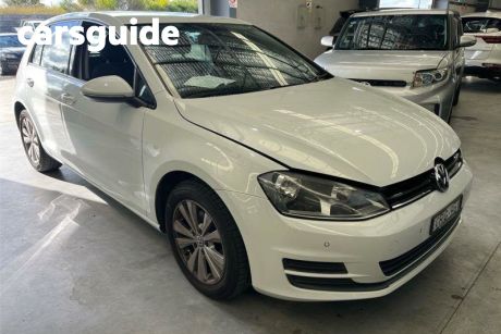 White 2013 Volkswagen Golf Hatchback 90 TSI Comfortline