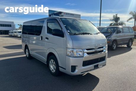 Silver 2018 Toyota HiAce Commercial Van 5D Long DX GL Package - 6 SEATER