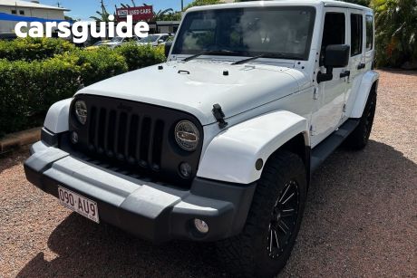White 2018 Jeep Wrangler Unlimited Softtop Freedom (4X4)