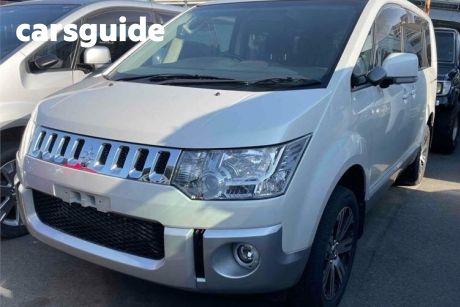 2018 Mitsubishi Delica OtherCar D POWER PACK 4WD