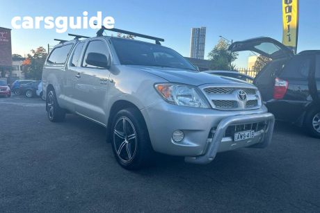 Silver 2005 Toyota Hilux Ute Tray GGN15R SR5 Utility Xtra Cab 2dr Auto 5sp 4.0i