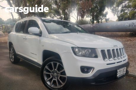 White 2013 Jeep Compass Wagon Limited (4X4)