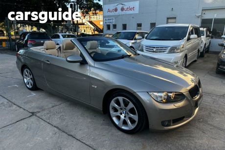 Brown 2008 BMW 325I Convertible