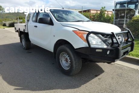 White 2013 Mazda BT-50 Freestyle Cab Chassis XT (4X4)