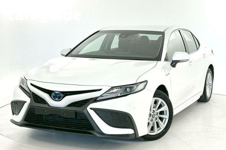White 2022 Toyota Camry Sedan Ascent Sport Hybrid