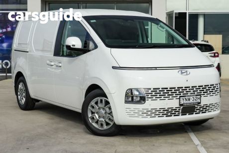 White 2023 Hyundai Staria Commercial