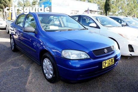 Blue 2004 Holden Astra Hatchback Classic