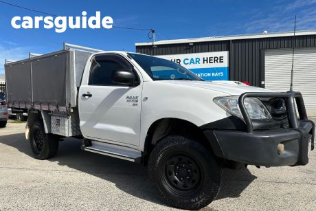 White 2010 Toyota Hilux Cab Chassis SR (4X4)