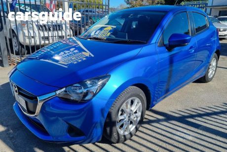 Blue 2017 Mazda 2 Hatchback Maxx