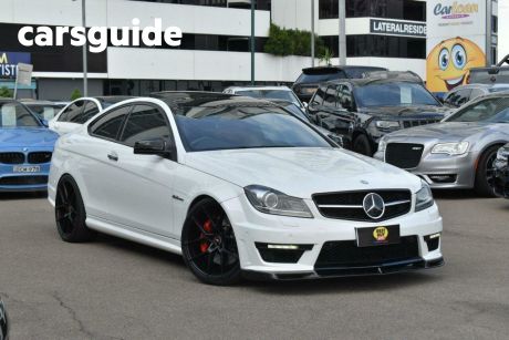 White 2011 Mercedes-Benz C-CLASS Coupe C204 C63 AMG Coupe 2dr SPEEDSHIFT MCT 7sp 6.3i [MY12]