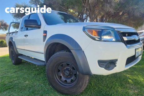 White 2010 Ford Ranger Super Cab Chassis XL (4X2)