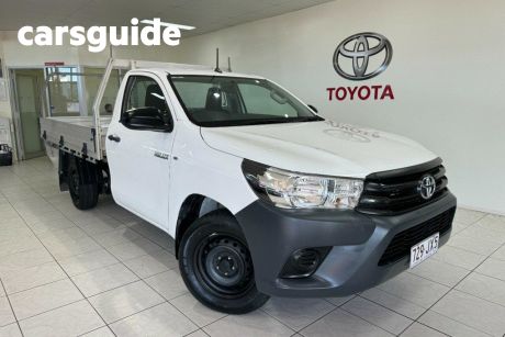 White 2018 Toyota Hilux Ute Tray 4x2 Workmate 2.7Lual