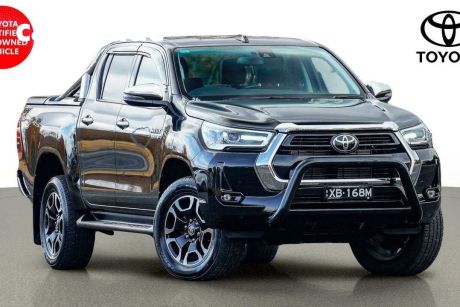 Black 2020 Toyota Hilux Double Cab Chassis SR5 (4X4)